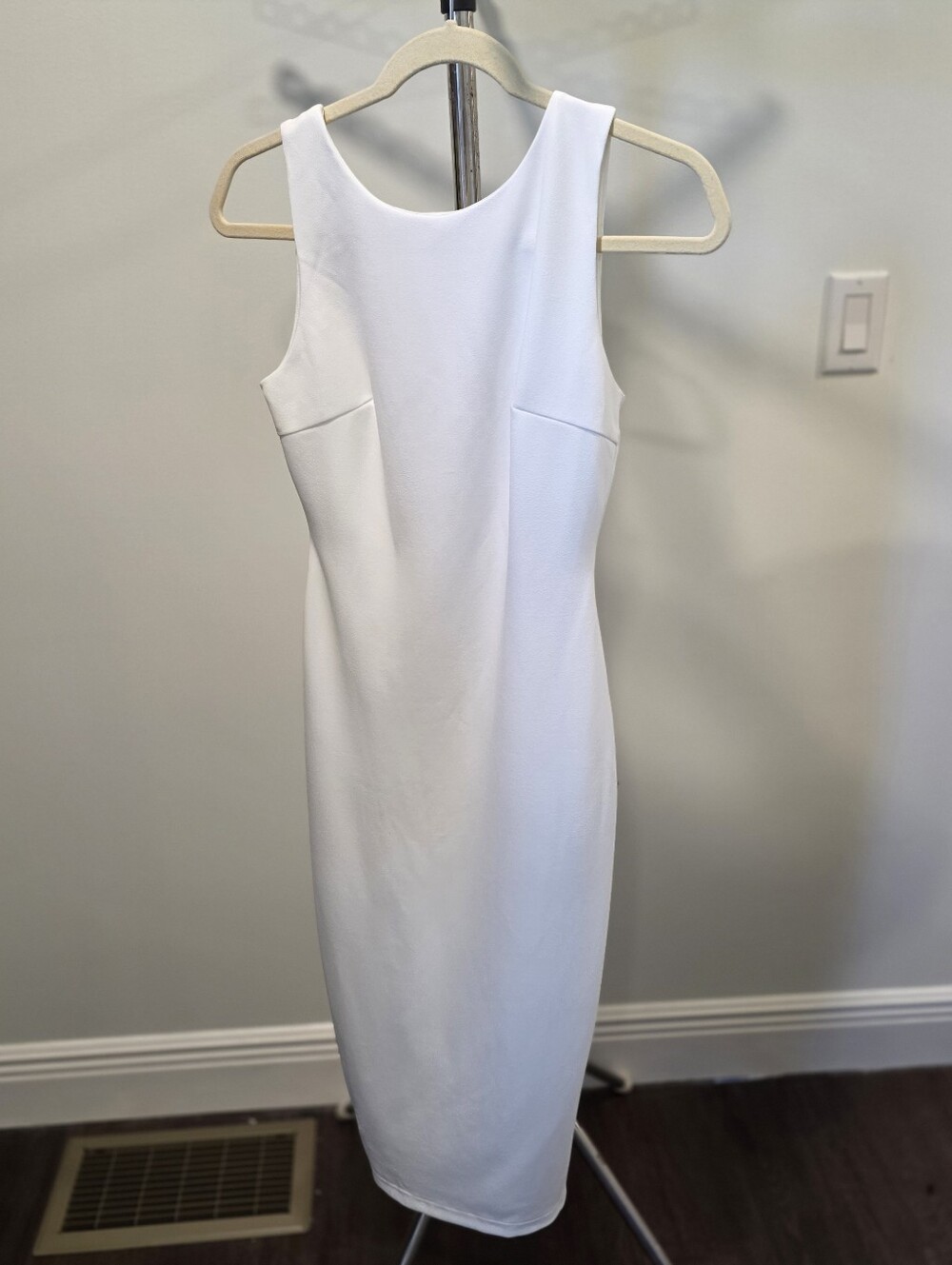 Lulus So Stunning White Backless Midi Dress - Size S NWT